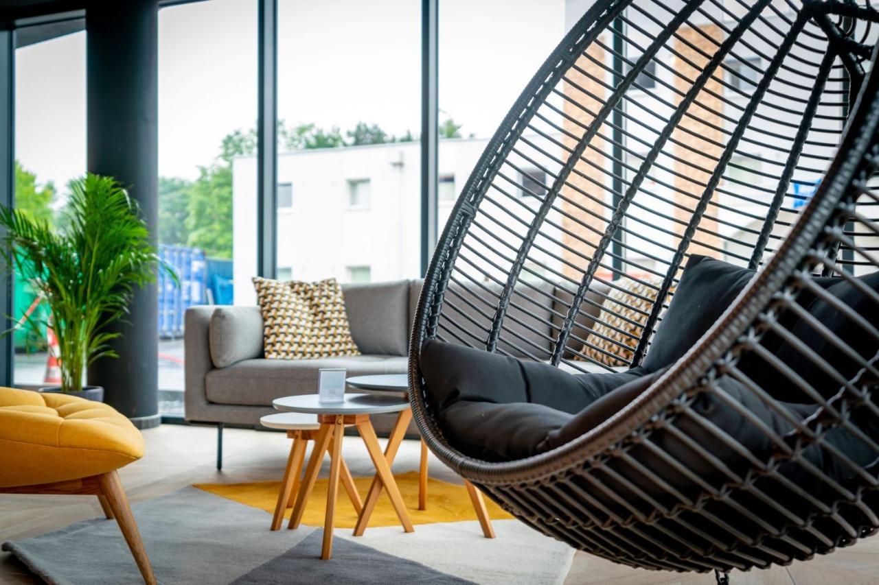 Ibis Styles Valenciennes Petite Foret Exterior foto