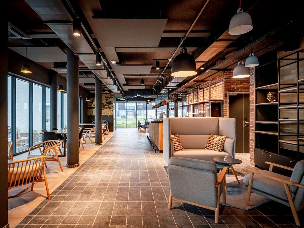 Ibis Styles Valenciennes Petite Foret Facilidades foto